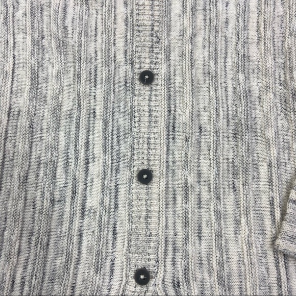 J Jill button back fringe sweater. Size Medium - Picture 9 of 9